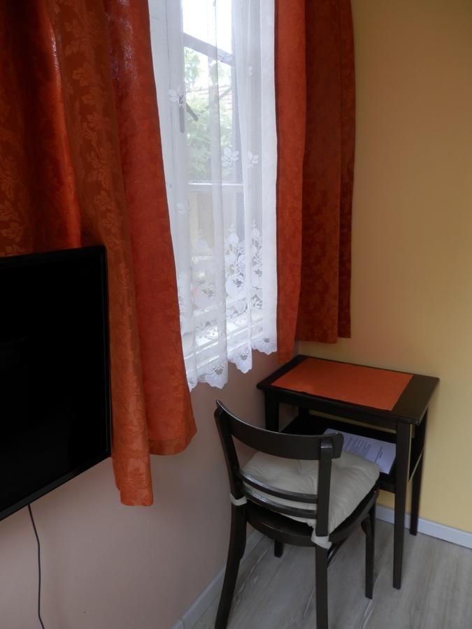 Muskatlis Haz Apartment Balatonlelle Exterior foto